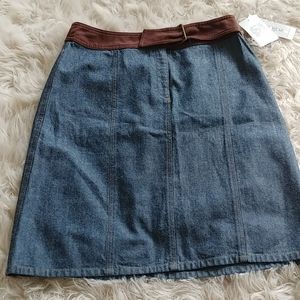 NWT Jones Wear denim skirt size 10